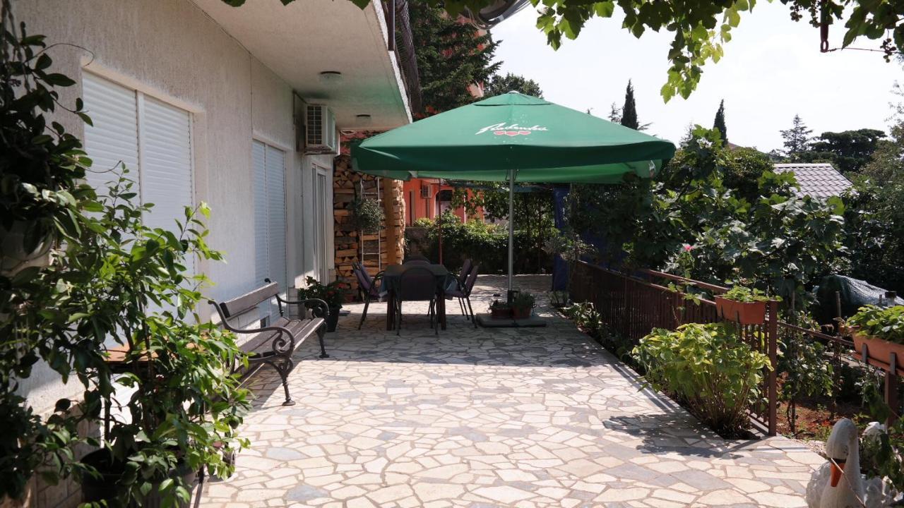 Apartman Ana Novi Vinodolski Exteriér fotografie