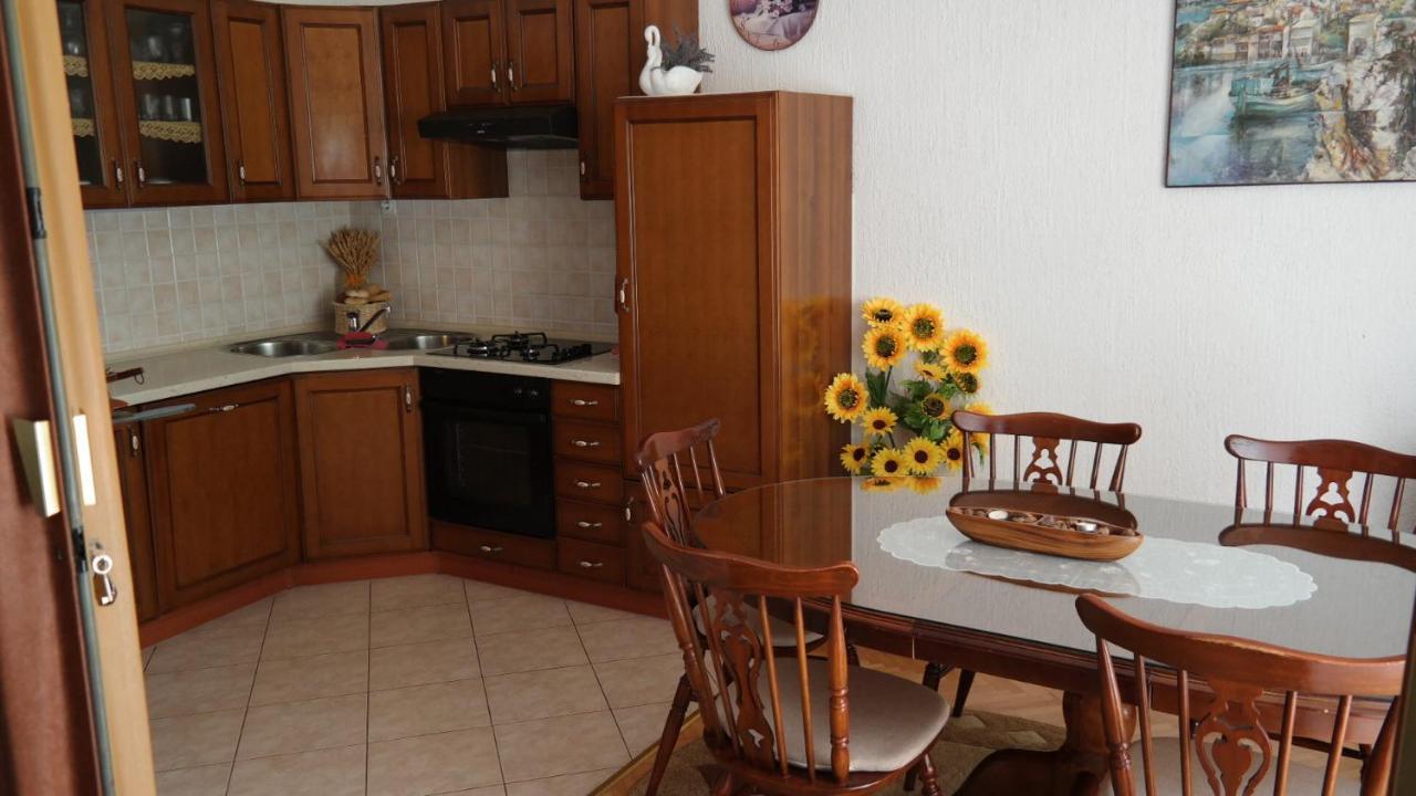 Apartman Ana Novi Vinodolski Exteriér fotografie