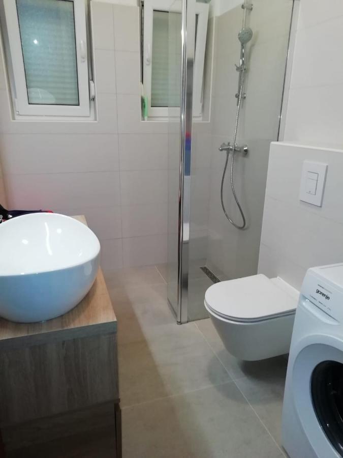 Apartman Ana Novi Vinodolski Exteriér fotografie